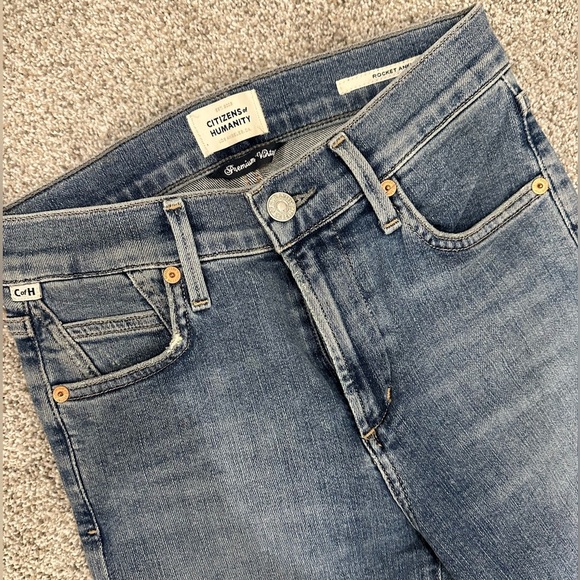 NWOT Citizens of Humanity Mid Rise Rocket Crop Skinny Jean in Surfspray Sz 24 - Picture 3 of 12